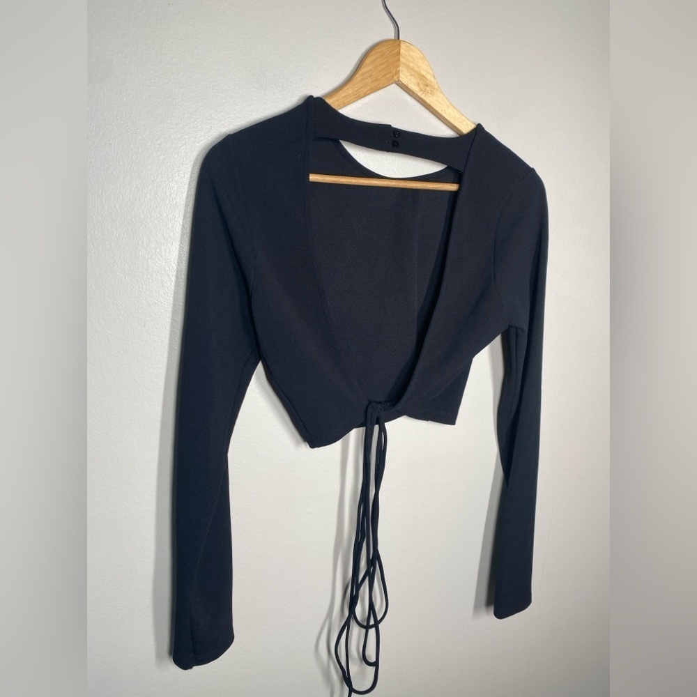 Black Open-Back Long Sleeve Crop Top with Tie Detail - Picture 9 of 11